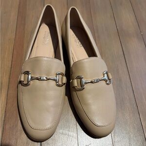 Beige Loafers with gold accent size 6.5